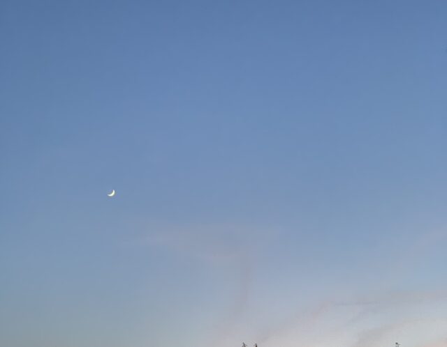 良い空、良い月ですね〜