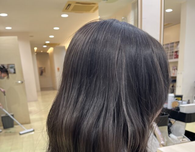 清楚系グレージュ