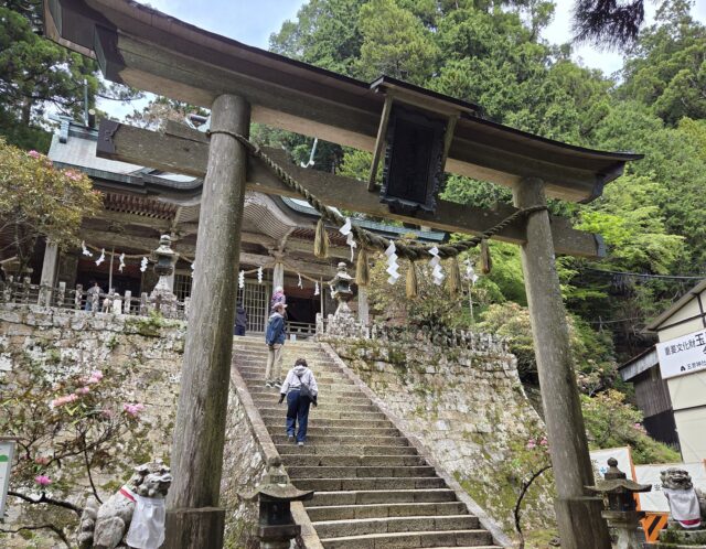 神様に呼ばれた人しか行けない神社